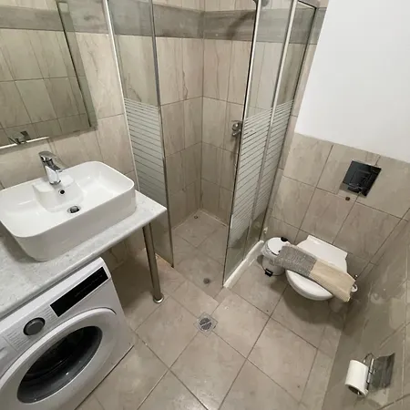 Aiolos Chania Center Luxury Near The Garden Hanya