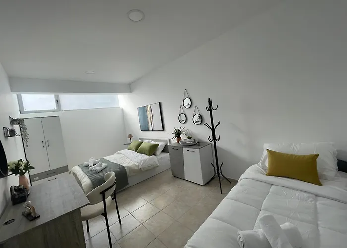 Aiolos Chania Center Luxury Near The Garden Апартаменты Ханья