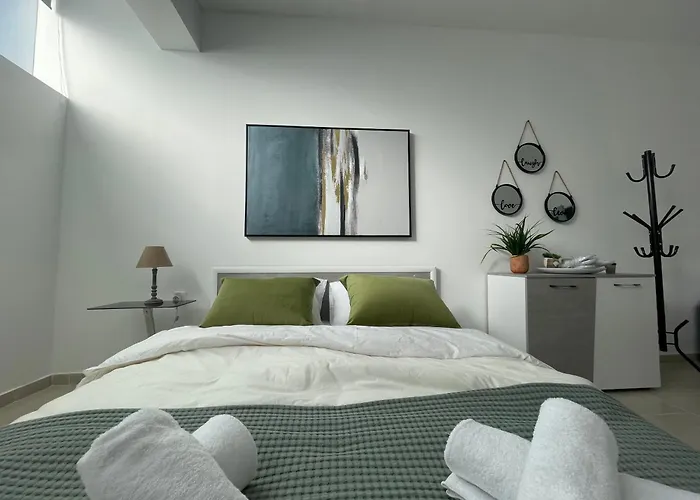 Aiolos Chania Center Luxury Near The Garden La Canea